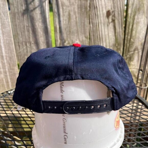 MLB Men's Red and Navy Hat - Picture 4 of 4